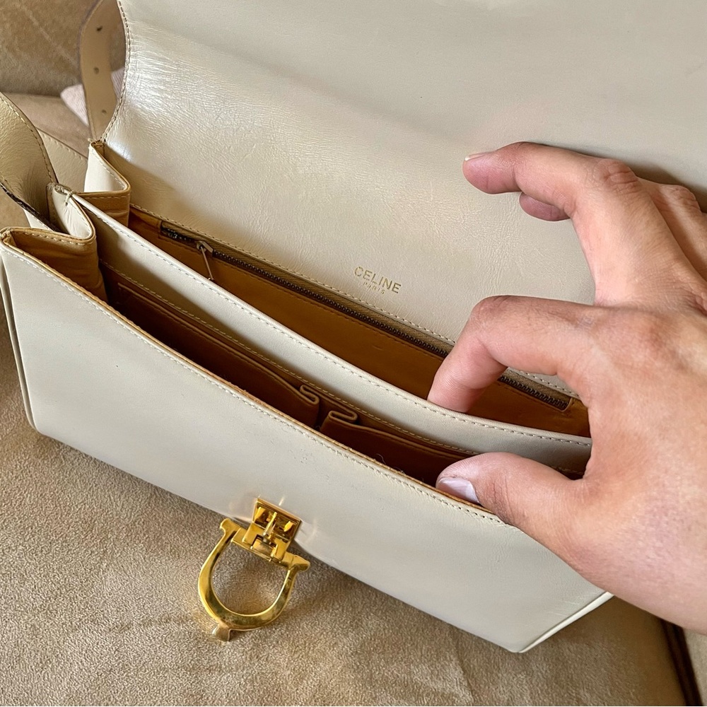 Celine Paris White Shoulder Bag - Picture 5 of 14